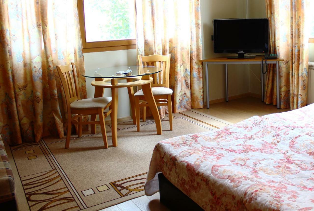 Family Hotel Sonata 사모코프 외부 사진